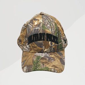 Under Armour Baseball Cap One Size Men Camo Sz LG/XL "Military Police" Back Guns